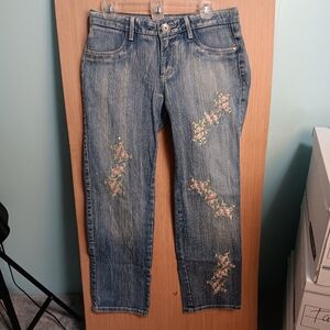 "UNION BAY" 32x29 Ladies Acid Wash‎ Floral Embrodered Low Rise Jeans